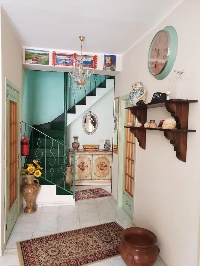 B&B Il Girasole Giardini Naxos 0*,  Italia