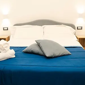 Bed & Breakfast Gira, Vota E Furria, Giardini Naxos