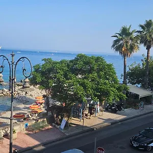 Bed & Breakfast Lucia&giovanni, Giardini Naxos